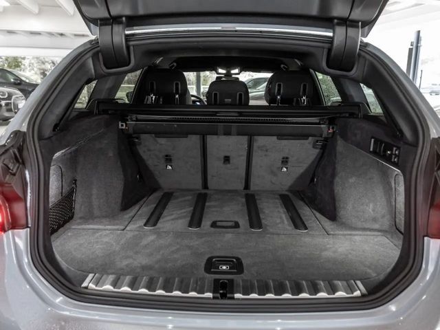 BMW 320 320d M-Sport Touring xDrive