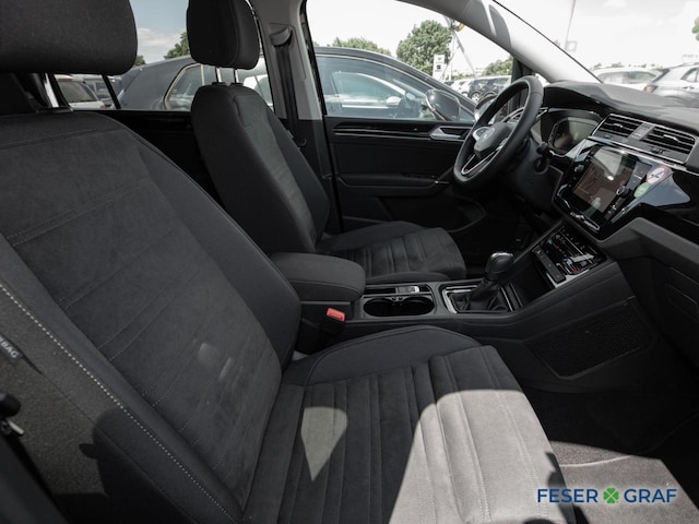 Volkswagen Touran DSG R-Line