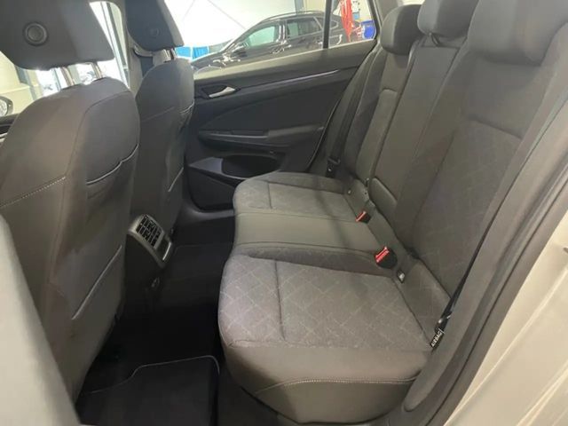 Volkswagen Golf 2.0 TDI Golf VIII Life Variant