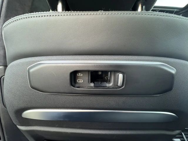 BMW X7 60i AHK PANO-SKY Massage StHzg h&k Sitzklima