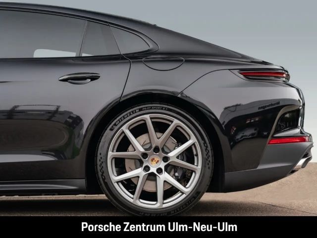 Porsche Panamera 4 E-Hybrid