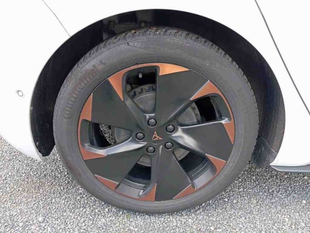 Cupra Born 62 kWh +WÄPU +BEATS +SCHALE +LED +ACC +19" +RKAM +NAVI