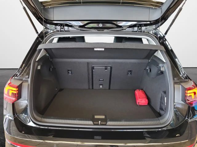 Volkswagen Golf 1.5 eTSI DSG Life