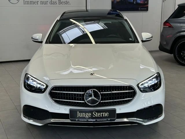 Mercedes-Benz E 300 E 300 e Estate