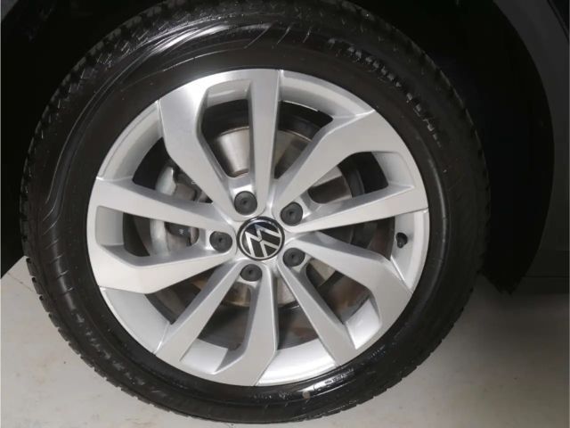 Volkswagen T-Roc 1.5 TSI DSG Style