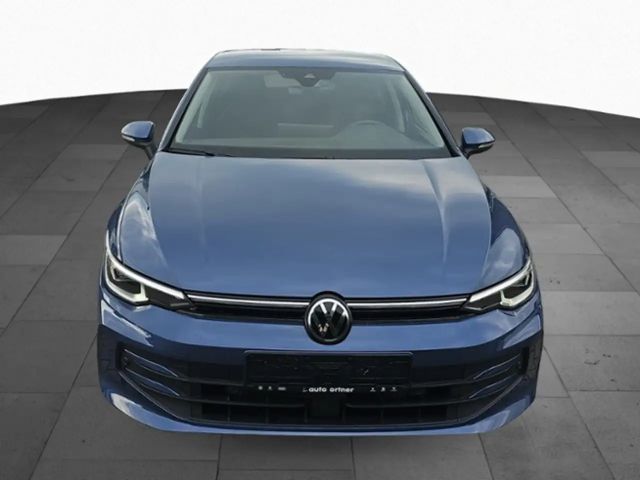 Volkswagen Golf 1.5 TSI Golf VIII Life