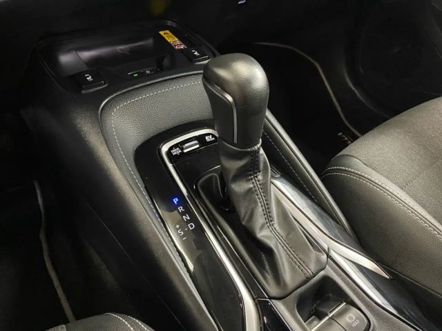 Toyota Corolla Hybride Team D