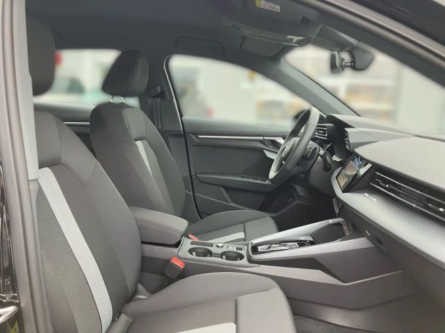 Audi A3 35 TFSI S-Tronic Sedan