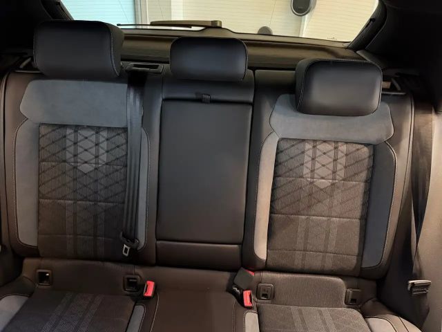 Volkswagen T-Roc 1.5 TSI R-Line