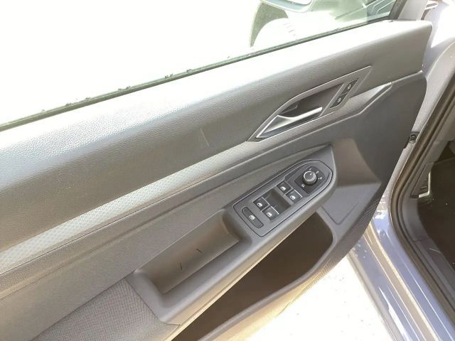 Volkswagen Golf 1.5 eTSI DSG Golf VIII