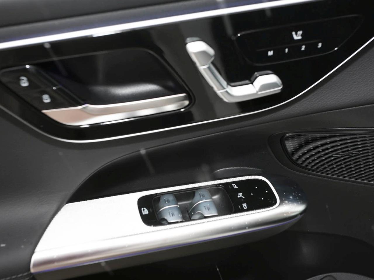 Mercedes-Benz GLC 300 4MATIC AMG Line GLC 300 d