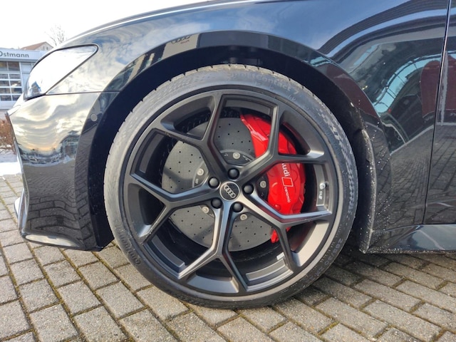 Audi A6 e-tron Avant Performance Quattro