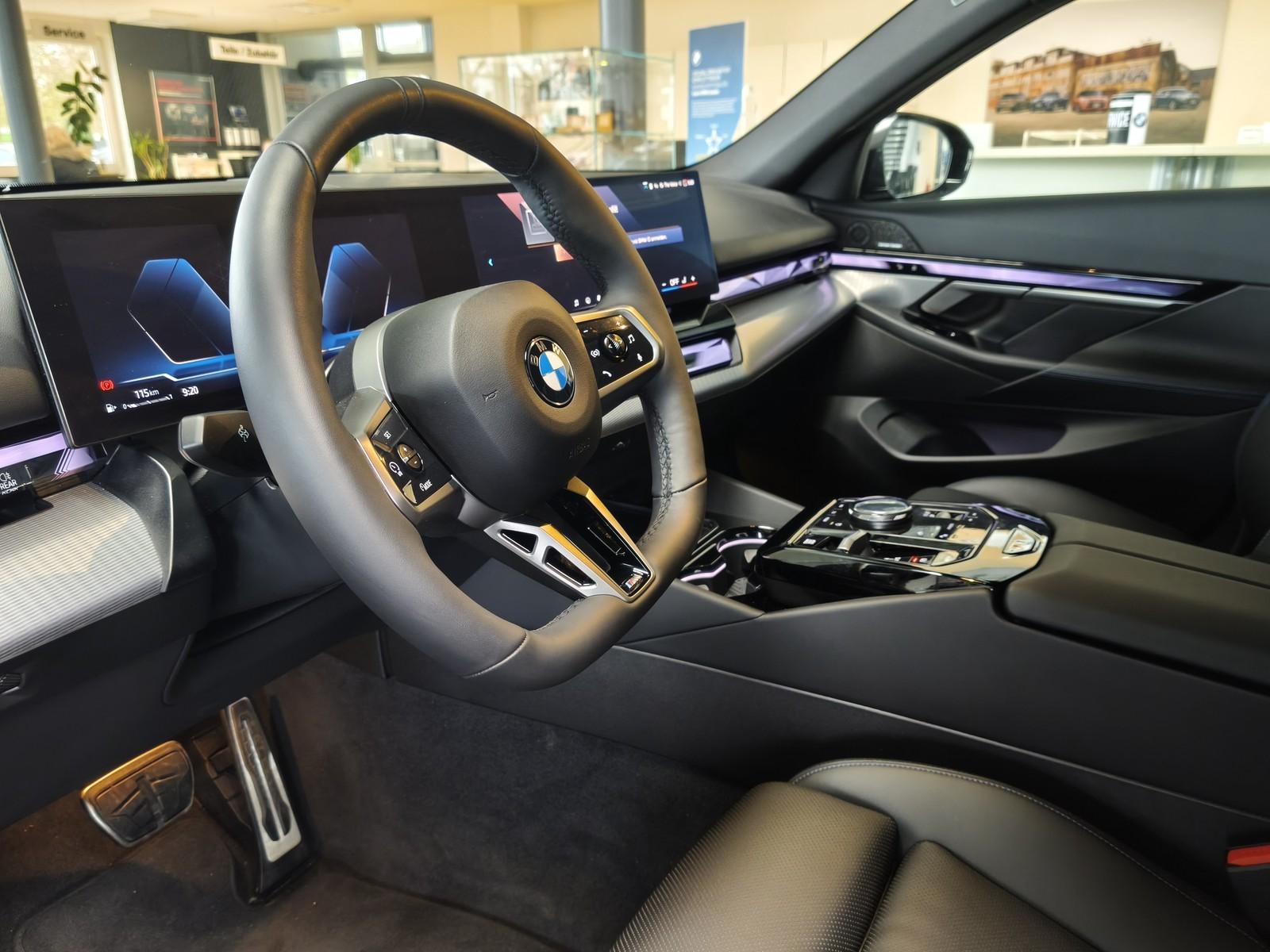 BMW 520 520i M-Sport Touring