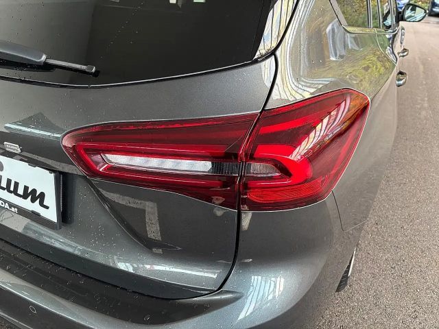 Ford Focus Titanium Wagon