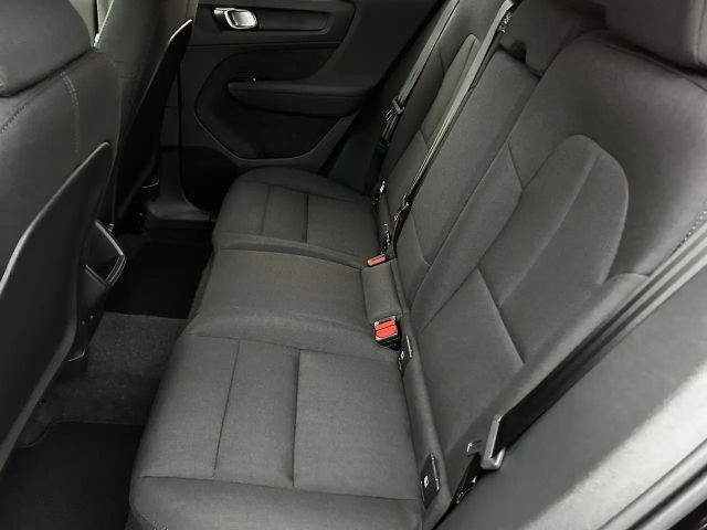 Volvo XC40 Essential 2WD