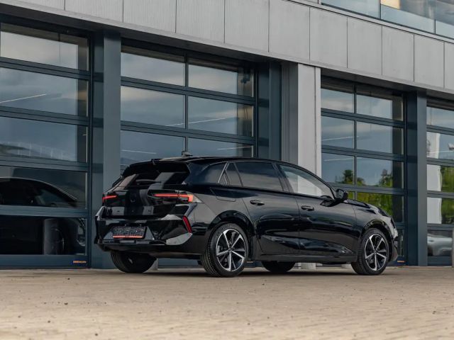 Opel Astra GS-Line Grand Sport