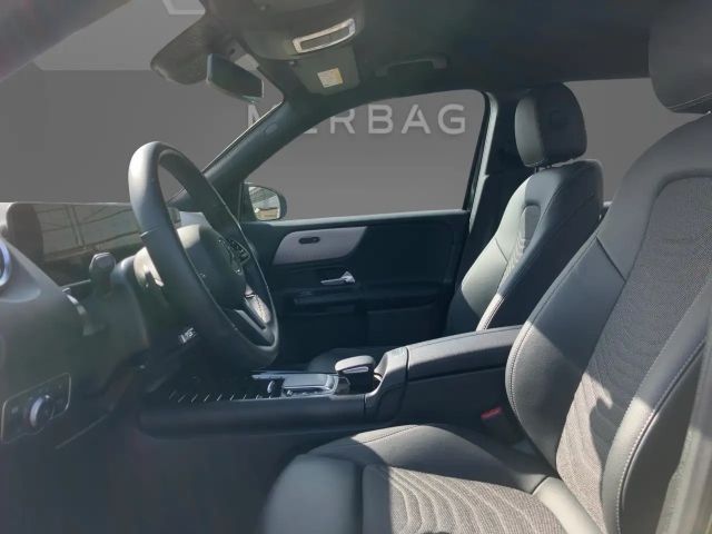 Mercedes-Benz GLB 200 4MATIC GLB 200 d