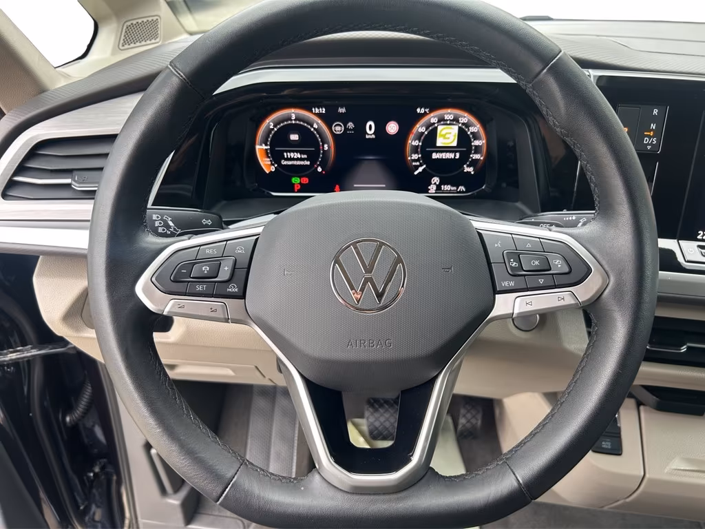 Volkswagen Multivan 2.0 TDI DSG IQ.Drive Life T7