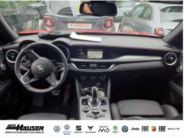 Alfa Romeo Stelvio AT8 Q4