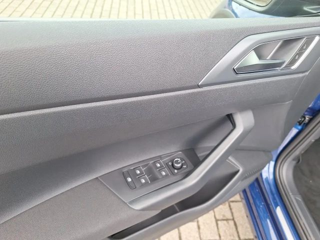 Volkswagen Taigo 1.0 TSI DSG IQ.Drive R-Line