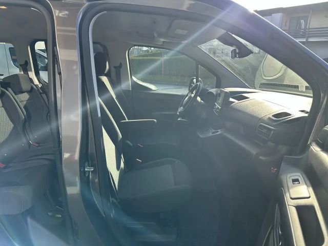 Fiat E-Doblo Launch Edition 100 kW