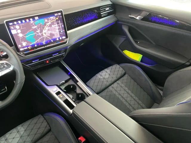 Volkswagen Passat 2.0 TDI DSG R-Line Variant