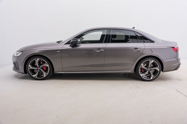 Audi A4 40 TFSI S-Tronic Sedan