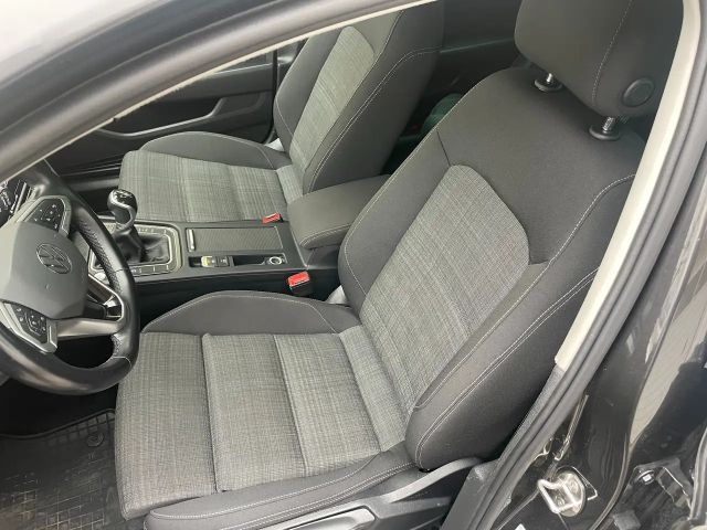 Volkswagen Passat Business Variant