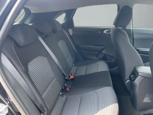 Kia Ceed Ultimate Style 1.0T-DCT +NAV ACC LM 17 SHZ LHZ Kam