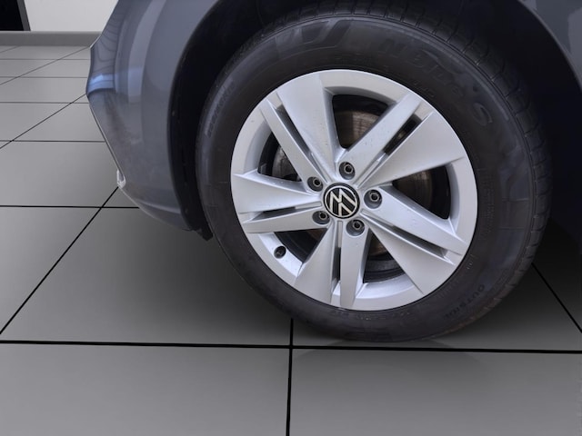 Volkswagen Golf 1.5 eTSI DSG Life Variant