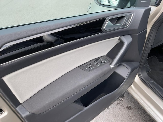 Volkswagen Touran 2.0 TDI DSG Highline