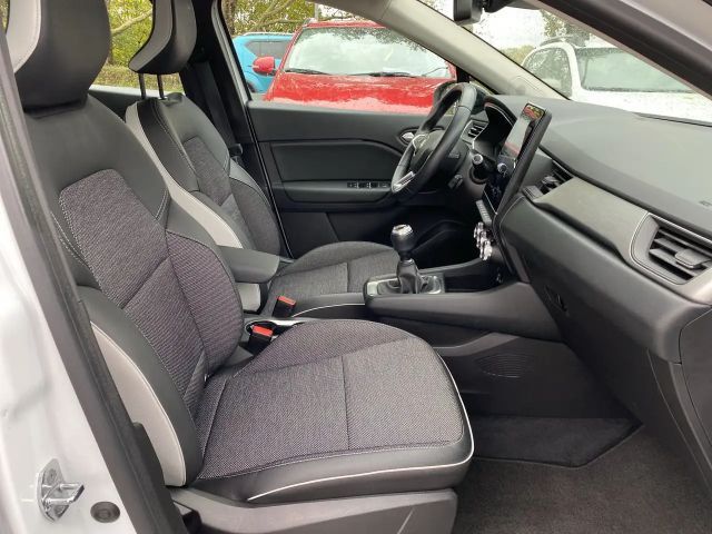 Renault Captur Bose Intens TCe 100