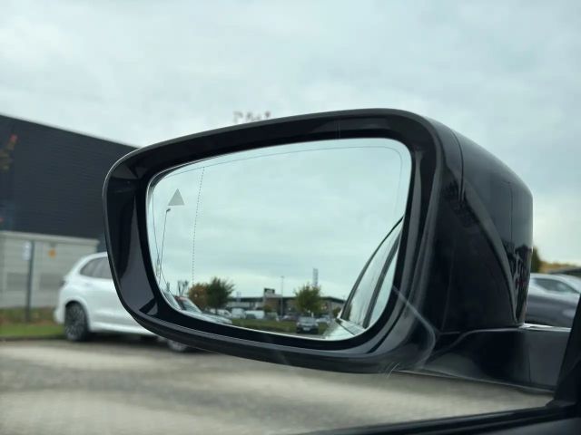 BMW 330 330e M-Sport Touring