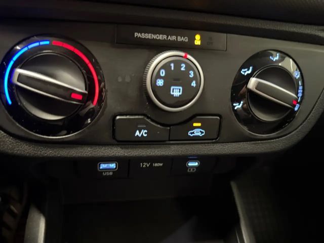 Hyundai i10 i Line Plus 1,0 MT