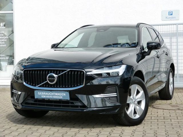 Volvo XC60 Momentum
