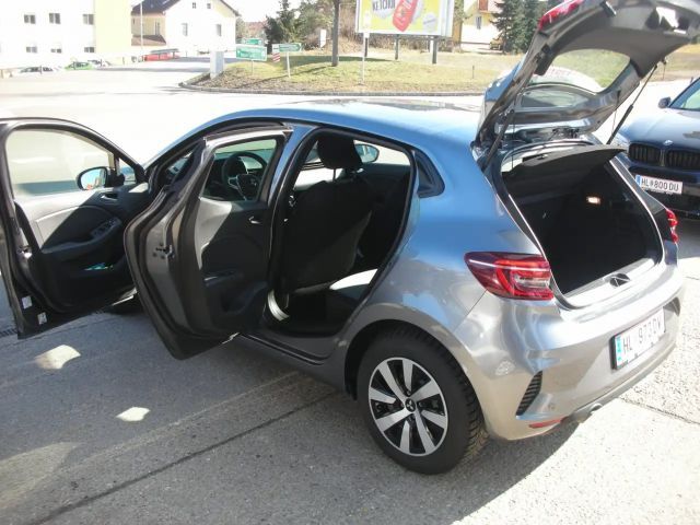 Mitsubishi Colt Intense