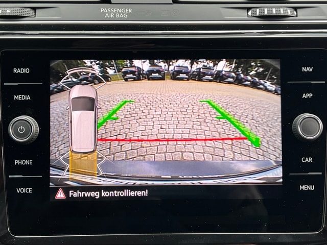 Volkswagen Touran 2.0 TDI DSG IQ.Drive