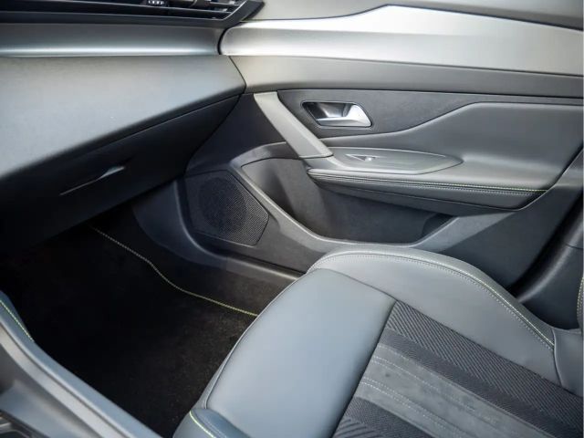 Peugeot 408 GT-Line Hybrid