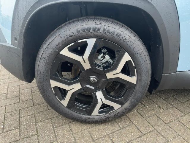 Renault 4 Comfort E-Tech Techno