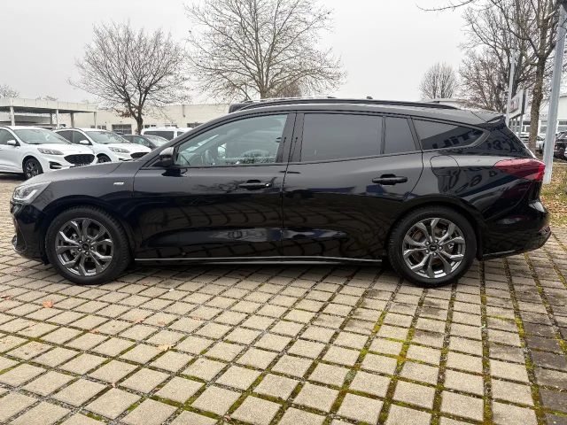 Ford Focus ST Line Wagon