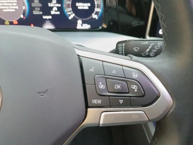 Volkswagen Golf 1.5 TSI Golf VIII