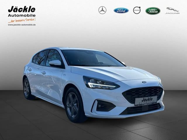 Ford Focus ST Line