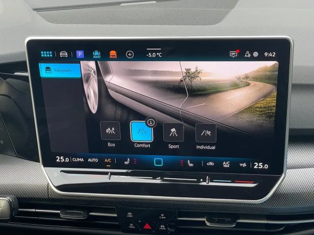 Volkswagen Golf DSG Sport