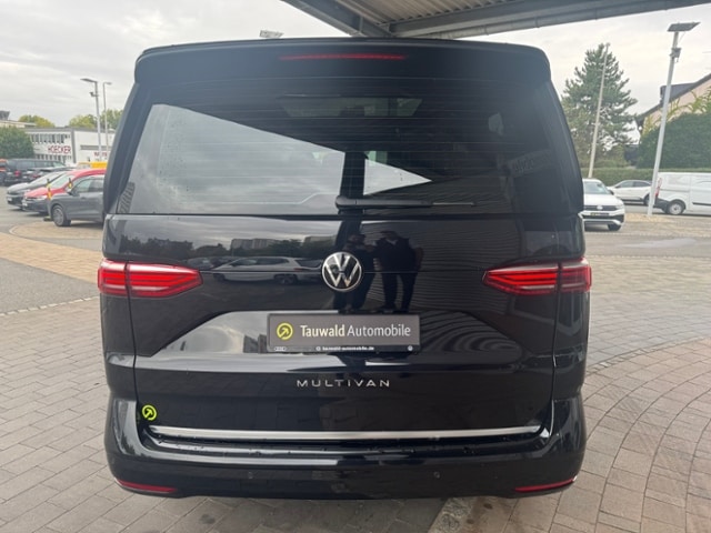 Volkswagen Multivan 2.0 TSI DSG Lang T7