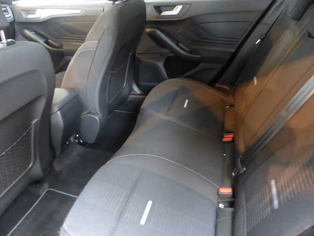 Ford Focus Active EcoBoost Wagon