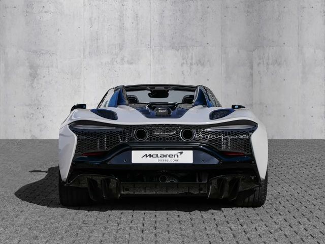 McLaren Artura Spider