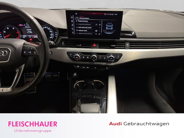 Audi A4 40 TDI Avant S-Line S-Tronic