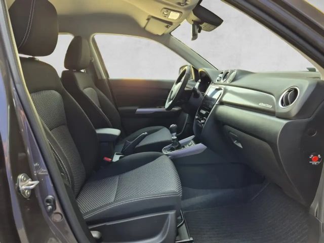 Suzuki Vitara AllGrip Hybrid Shine