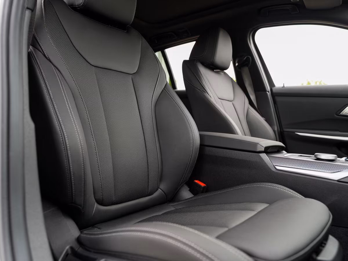 BMW 320 320d M-Sport Touring xDrive