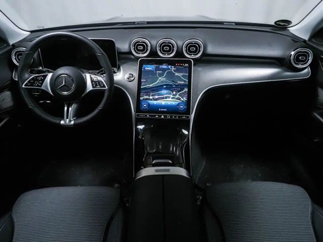 Mercedes-Benz C 180 Sedan